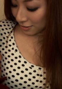 街で見かけた服の上からでも巨乳とわかる美形ちゃんをナンパしてホテルにお持ち帰り 甘えん坊なナンパ師に母性本能溢れる美巨乳ちゃんはご奉仕体質!?|出演作品